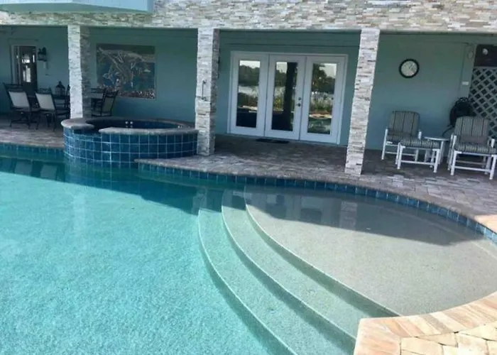 Turtle Hideaway